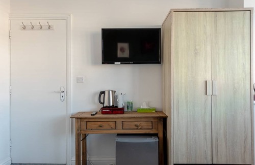Queensbury Complejo | Habitación privada ∙ 1 habitación ∙ 3 huéspedes