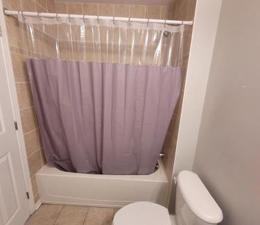 Cardinal Creek Casa | Private Room 3
