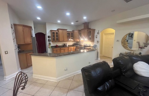 Town 'n' Country Casa | Private Room “A” with Private Full Bathroom in Central Tampa