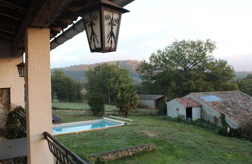 Saint-Benoit Casa | room at the jasmine farm