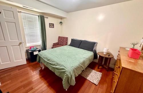 Everett Casa | Private Room in Everett