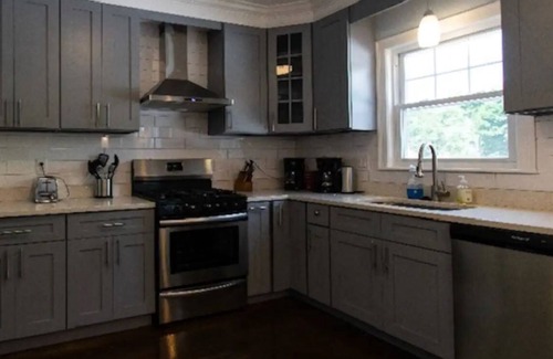Quincy Apartamento | Private room in Luxury Condo By Quincy Center