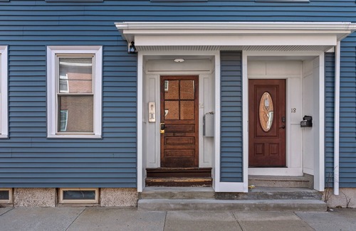 Columbus Park - Andrew Square Apartamento | Private Room in Newly Updated Apt minutes to beach