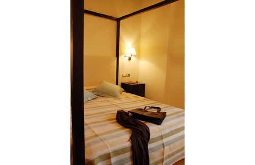 Arbizu Apartamento | Habitacion privada en hotel rural con encanto 3