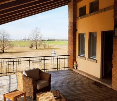 Montechiarugolo Casa | Private Room in the Food Valley of Parma