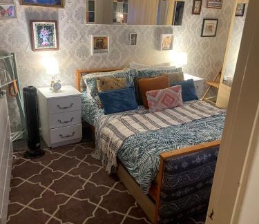 Lewisham Casa | Private room. In zone 2 in Cousy flat
