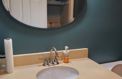 Hartford Casa | Private Room near Downtown Hartford