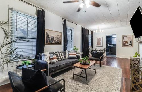 Freetown - Port Rico Casa | Private Room Retreat in a Shared House Setting