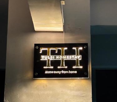 Haldwani Apartamento | Private room -Tulsi Homestay