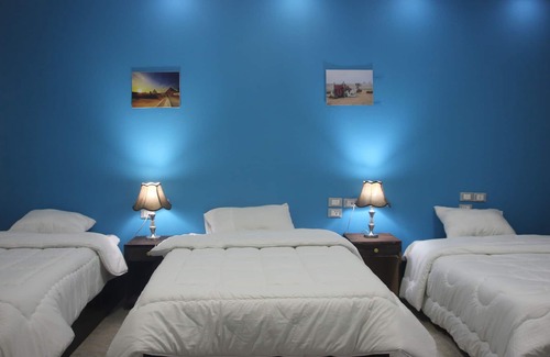 Kafrat al Jabal Cama Y Desayuno | Private Room With Pyramids View 2