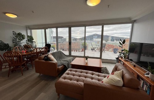 City East Casa | Private room with ensuite in the CBD