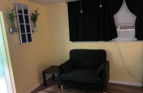 Pinellas Park Casa | Private room with private bathroom entrance porch and driveway