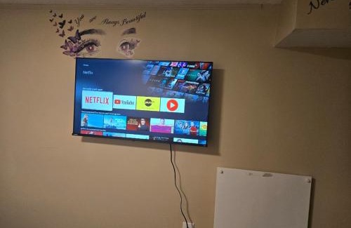 Pickering Casa | Private room with TVnetflix and free parking