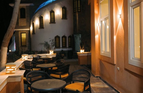 Kafrat al Jabal Apartamento | Private rooms in a historic family home