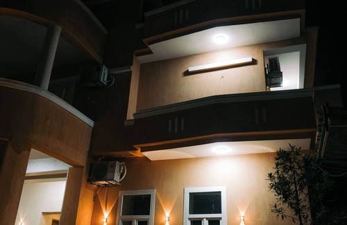 Kafrat al Jabal Apartamento | Private rooms in a historic family home