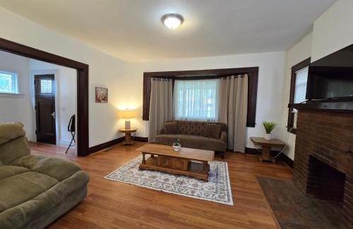 Rochester Casa | Private rooms in Rochester home- Near Hospitals and Universities