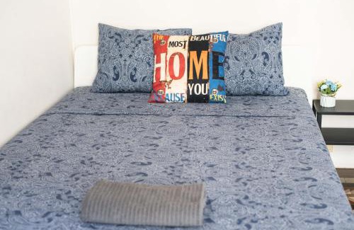 Dreta de l'Eixample Hostal | Private rooms URQ