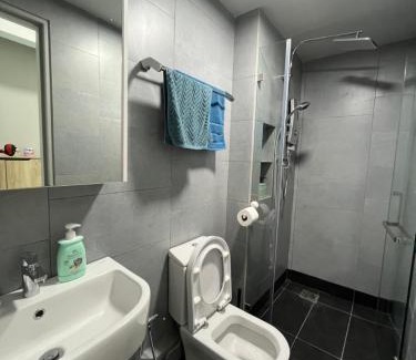 Downtown Kota Kinabalu Apartamento | Private Royal Top-Floor Corner, Stunning Oceanview Luxury Stay -Mango House6