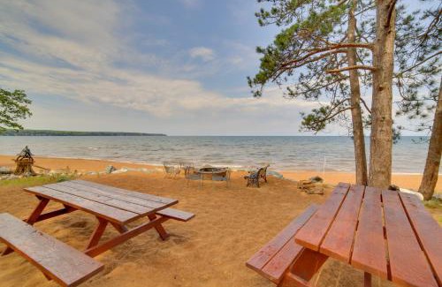 Big Bay Casa | Private Sandy Beach Lake Superior Group Retreat