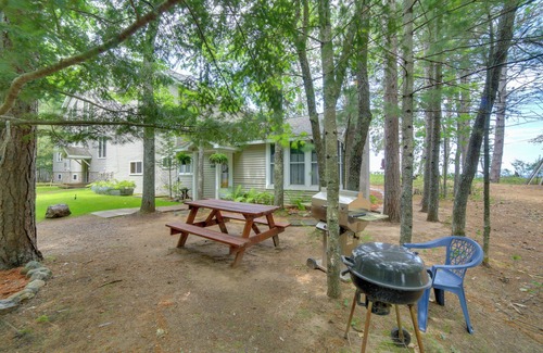 Big Bay Casa | Private Sandy Beach: Lake Superior Group Retreat