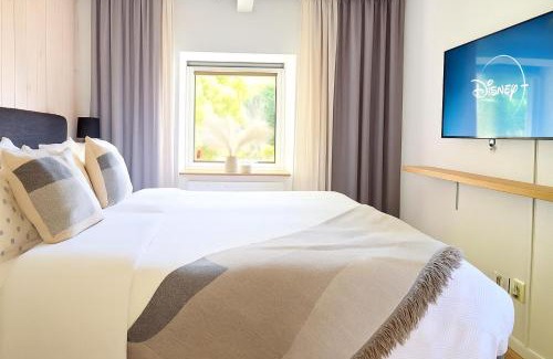Kavlinge Villa | Private Scandinavian Villa with Jacuzzi, Fireplace and Luxury Breakfast near Lund and Malmö