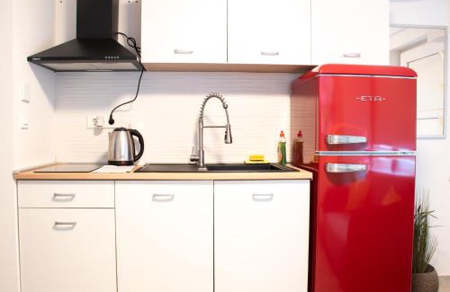 Sesvete Apartamento | Private Secluded Studio