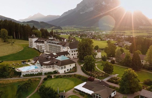 Gatschen Casa | Private SPA Suite with balcony (breakfast) - IMLAUER Hotel Schloss Pichlarn