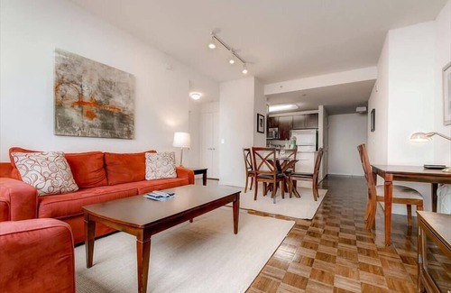 Hudson Exchange Apartamento | Private & Spacious 1BR | Full Kitchen | Minutes to PATH | Jersey City by GLS