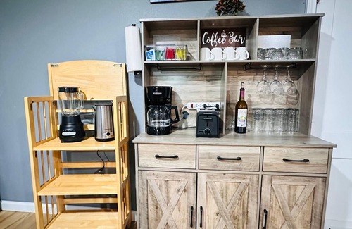 Irving Casa | Private Stay/Patio,Kitchen/parking/DFW