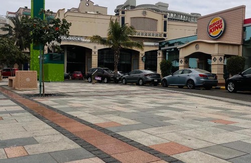 Palestine Street Apartamento | Private Studio- Alhamra Corniche- Self Checkin