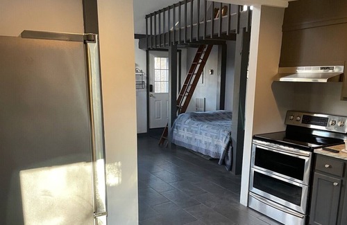 Cold Spring Cabaña | Private studio cottage, completely redone
