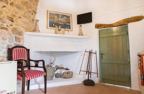 Lastros Apartamento | Private studio in historic house