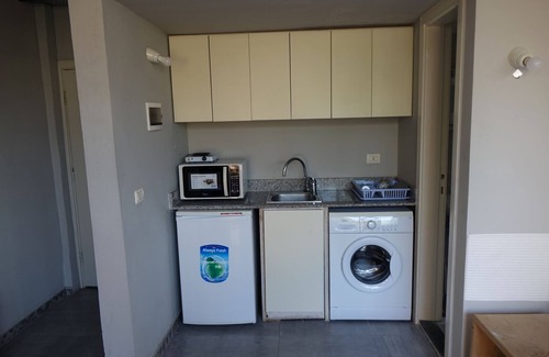 Beirut Central District Apartamento | Private Studio, nice terrace , special location, calm area in Ashrafieh region.
