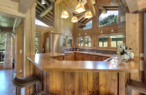 Les Houches Chalet De Esquí | Private stunning chalet with incredible views, sunken jacuzzi & spa