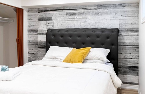 Burlington Casa | Private, Stylish, Large 1BR - Close to Everywhere