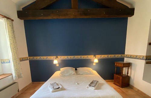 Ponteves Cama Y Desayuno | Private suite in the heart of Provence