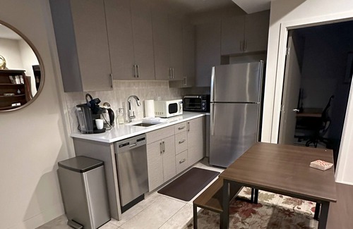 Sunnyside Apartamento | Private Sunnyside Apt - 2 Workspaces
