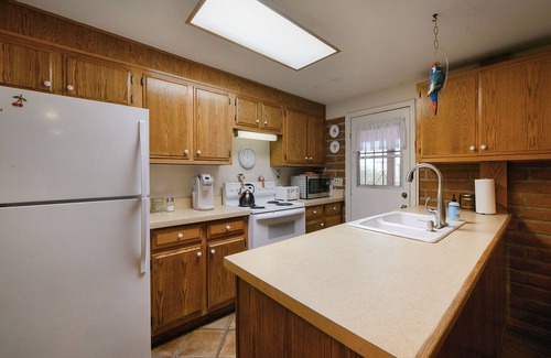 Suffolk Hills Casa | Private SW Guesthouse- NW Casas Adobes