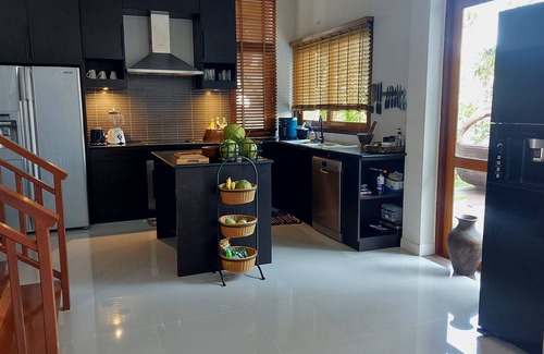 Sam Roi Yot Villa | Villa exclusiva a 130 metros de la playa, piscina, piscina caliente, vista al mar, baño 4.5