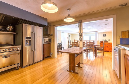 Londonderry Casa | Gran casa de campo, 8 chimeneas, 5 baños de spa, taberna, jacuzzi, terraza acristalada, a minutos de Bromley, Stratton,