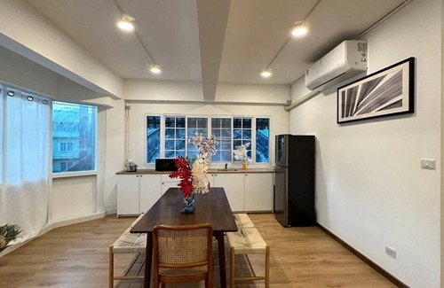 Chakkrawat Apartamento | Private Full-Floor Spacious 5BR in China Town
