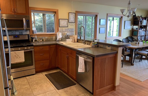 Lummi Island Casa | Private tranquil waterfront home - top deck hot tub and LI Estates Lake access.