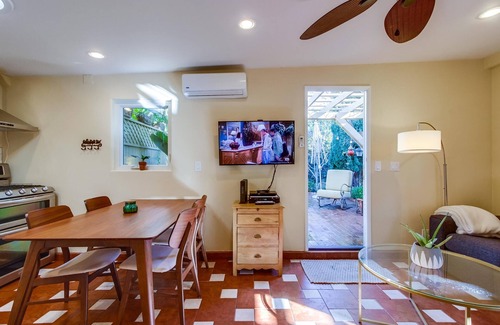 Coronado Cabaña | Private tropical oasis