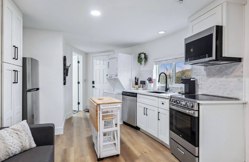 Lake Havasu City Casa | Private Unit Nestled in Nature