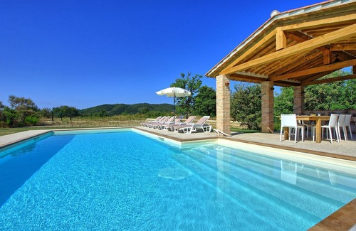 Pieve di Chio Villa | Maravillosa casa de vacaciones privada con piscina privada, A/C, WIFI, TV, terraza, cerca de Arezzo
