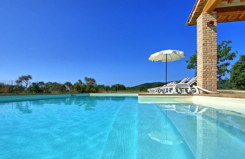 Pieve di Chio Villa | Maravillosa casa de vacaciones privada con piscina privada, A/C, WIFI, TV, terraza, cerca de Arezzo
