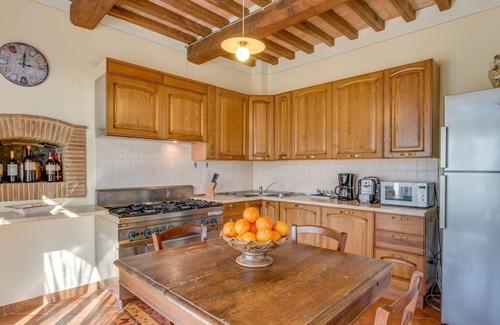 Pieve di Chio Villa | Estupenda casa de vacaciones privada con WIFI, piscina privada, TV, balcón, cerca de Cortona