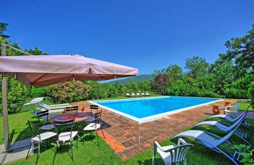 Terranuova Bracciolini Villa | Casa de vacaciones privada con piscina privada, WIFI, TV, patio, vista panorámica, cerca de Arezzo