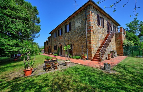 Terranuova Bracciolini Villa | Casa de vacaciones privada con piscina privada, WIFI, TV, patio, vista panorámica, cerca de Arezzo