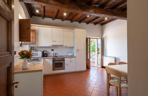 Vicchio Villa | Casa de vacaciones privada con sauna, WIFI, piscina privada, jacuzzi, TV, patio, vista panorámica